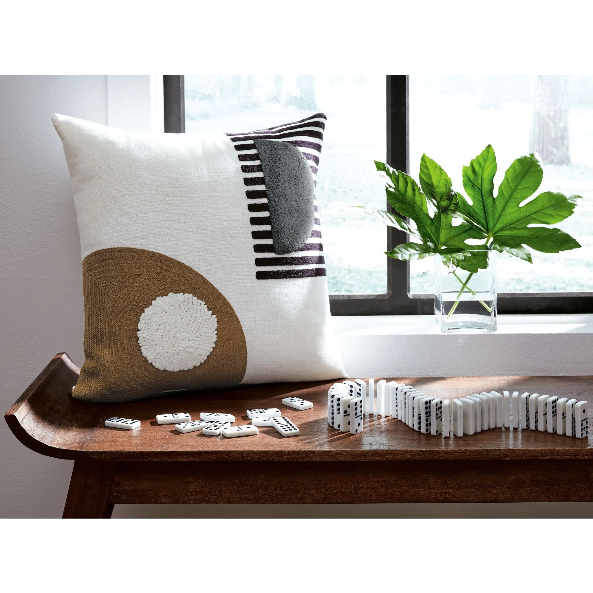 Longsum Accent Pillow