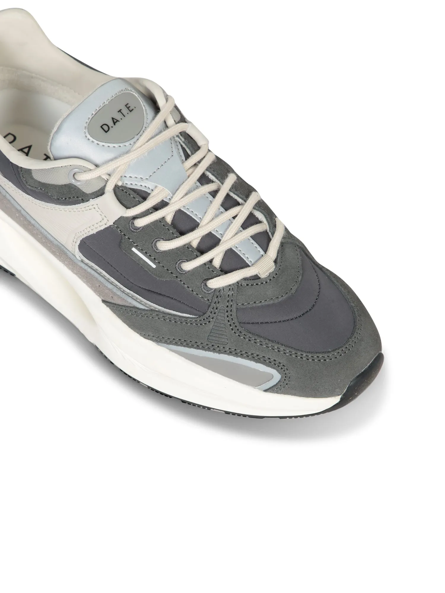 Vela Grey Sneakers
